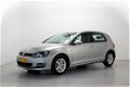 Volkswagen Golf - 1.6 TDI Comfortline BlueMotion 6-bak Navigatie Parkeersensoren Climate Control - 1 - Thumbnail