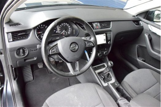 Skoda Octavia Combi - 1.6 TDI Greentech Style navi trekhaak mf-stuur - 1