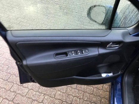Peugeot 207 - 1.6-16V XS Pack Ledere bekleding, Let op auto loopt niet Lichtmetaal, Meeneemprijs - 1