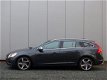 Volvo V60 - T3 R-Design Navi / Dealeronderhouden / Bluetooth - 1 - Thumbnail