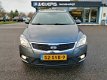 Kia Cee'd Sporty Wagon - Ceed 1.4 Navigator Plus pack, Navi, Camera, Airco, Lich - 1 - Thumbnail