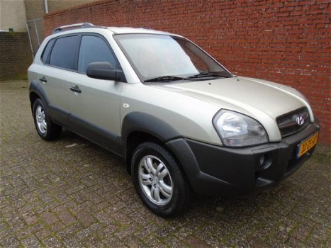 Hyundai Tucson - 2.0I CVVT Dynamic Airco, Cruise, Nette Auto - 1