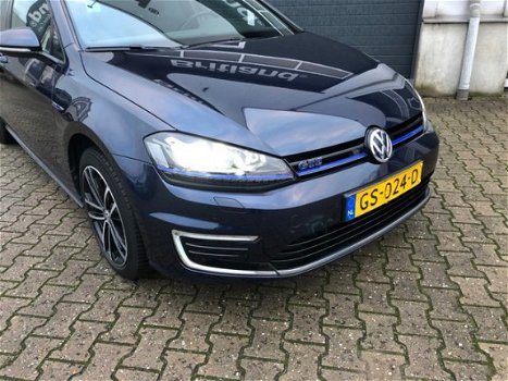 Volkswagen Golf - 1.4 TSI GTE DSG bj2015 5drs 7% Bijtelling *Pano *Navigatie *Prij - 1