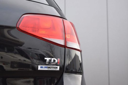 Volkswagen Golf - 1.6 TDI Trendline Navi Dab+ Elek Ramen - 1
