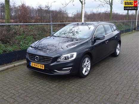 Volvo V60 - 2.4 D6 AWD Plug-In Hybrid Summum AUTOMAAT - 1