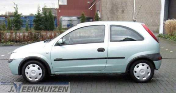 Opel Corsa - 1.2-16V Comfort Bj'02 Inruilkoopje - 1