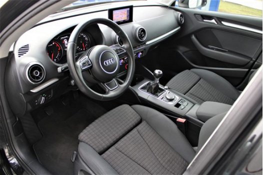 Audi A3 Limousine - 1.4 TFSI CoD Ambition Navi Xenon 18 inch sportline - 1