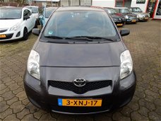 Toyota Yaris - 1.0 VVTi Cool