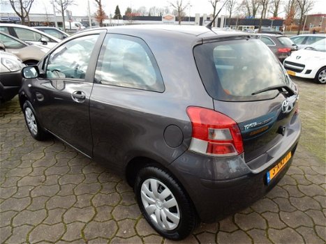 Toyota Yaris - 1.0 VVTi Cool - 1