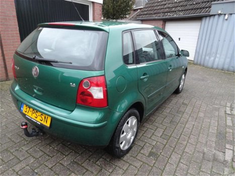 Volkswagen Polo - 1.4-16V Highline 5DRS AIRCO NIEUWSTAAT - 1