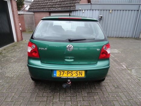 Volkswagen Polo - 1.4-16V Highline 5DRS AIRCO NIEUWSTAAT - 1