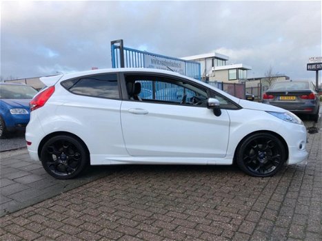 Ford Fiesta - 1.6 Metal Clima Elek Pakket Lmv Leer Lmv 135pk Nw Apk - 1