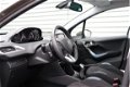Peugeot 208 - 1.4 VTi Allure (Glazen dak/Climate/LMV/5drs.) - 1 - Thumbnail