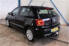 Volkswagen Polo - 1.2 TSI Comfortline - N.A.P. Airco, Cruise, Trekhaak