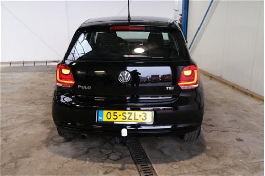 Volkswagen Polo - 1.2 TSI Comfortline - N.A.P. Airco, Cruise, Trekhaak - 1