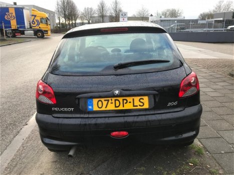 Peugeot 206 - 1.4 XT - 1