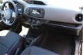 Toyota Yaris - 1.0 VVT-i Comfort 5 DEURS/ AIRCO/ LM-VELGEN/ BLUETOOTH - 1 - Thumbnail