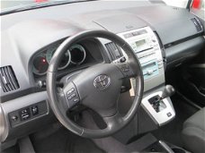 Toyota Verso - 1.8 16v VVT-i Dynamic