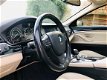BMW 5-serie - 520i High Executive -LEER-NAVIGATIE-PDC-XENON-SCHUIFDAK - 1 - Thumbnail