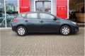 Toyota Auris - 1.6 Now 5 deurs met stoelverwarming - 1 - Thumbnail