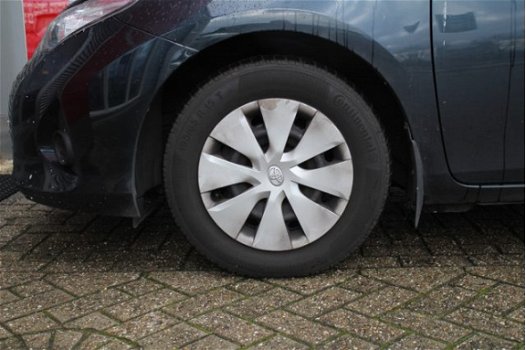 Toyota Auris - 1.6 Now 5 deurs met stoelverwarming - 1