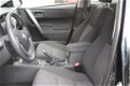 Toyota Auris - 1.6 Now 5 deurs met stoelverwarming - 1 - Thumbnail