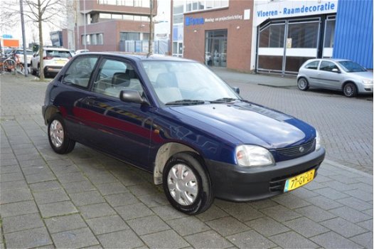 Daihatsu Charade - 1.3-16V STi Stuurbekrachtiging I Dealer onderhouden I APK - 1