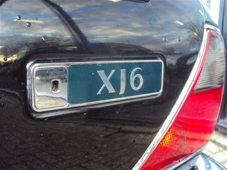 Jaguar XJ - 3.2 - 1
