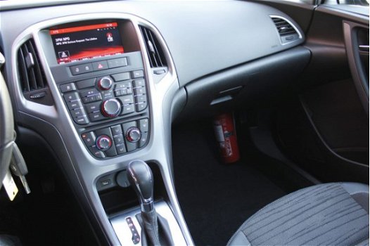 Opel Astra - 1.6 GT 2015, Automaat, PDC, Airco, Schuif/kantel dak, Bluetooth, Half leer etc - 1