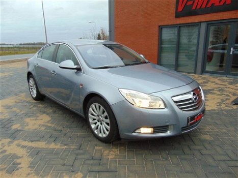 Opel Insignia - 1.8 Executive Edit Nap Navi Pdc Clima - 1