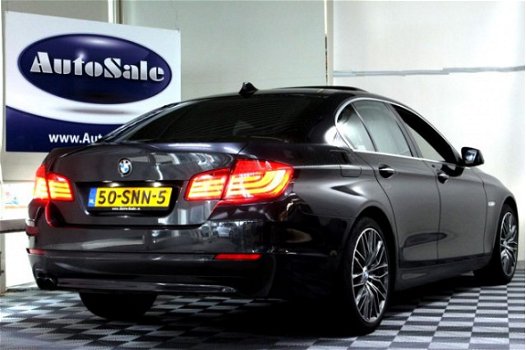 BMW 5-serie - 520i Executive NLAUTO 2eEIGNR SCHUIFDAK LEDER ZWARTEHEMEL NAVI PDC '11 - 1