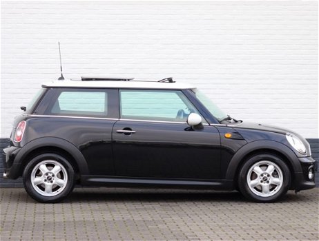 Mini Mini Cooper - 1.6 Business Line Pano Climate Cruise 89830 km - 1