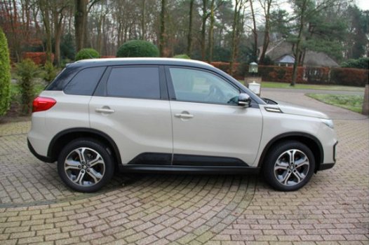 Suzuki Vitara - 1.6 High Executive - 1