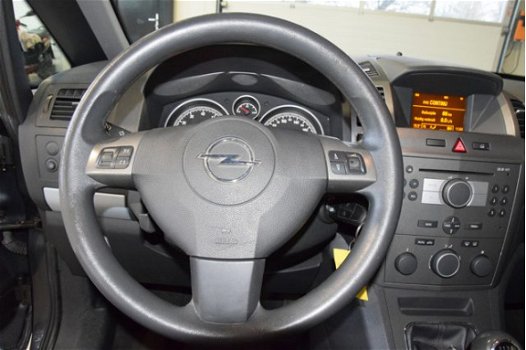 Opel Zafira - 2.2 Enjoy Airco ECC Cruise control Trekhaak 7 persoons Inruil mogelijk - 1