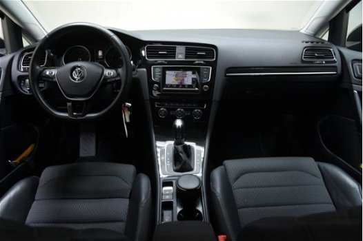 Volkswagen Golf - 1.4TSI ACT 150PK Aut Business Edition [Nav+Cam Sport zetels] - 1