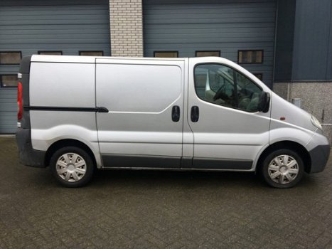 Opel Vivaro - 2.0 CDTI L1H1 (trekhaak - laadvloer - zijwandbetimmering - zijschuifdeur rechts - radi - 1