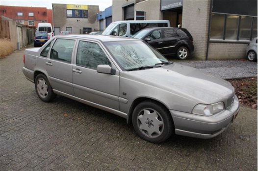 Volvo S70 - 2.5 Comfort-Line APK 18-12-20 NAP Young timer - 1