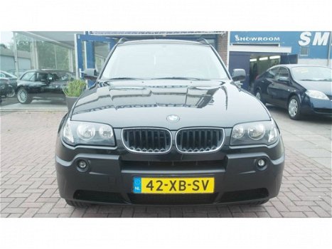 BMW X3 - 2.0d Executive NAV/ECC/Dealer ond - 1