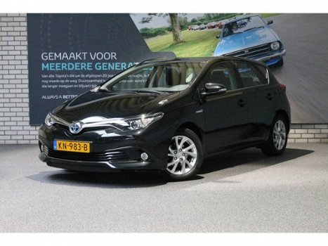 Toyota Auris - 1.8 Hybrid Aspiration Automaat - 1