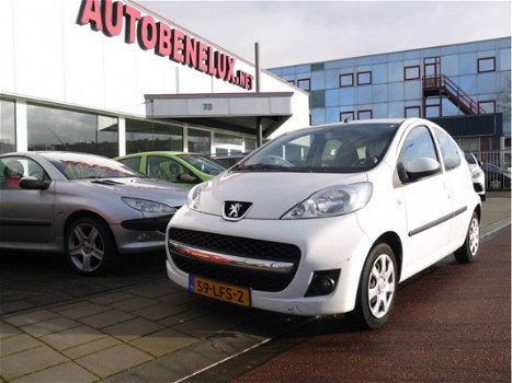 Peugeot 107 - XS 1.0 Automaat - 5 Deurs - Airco - 1