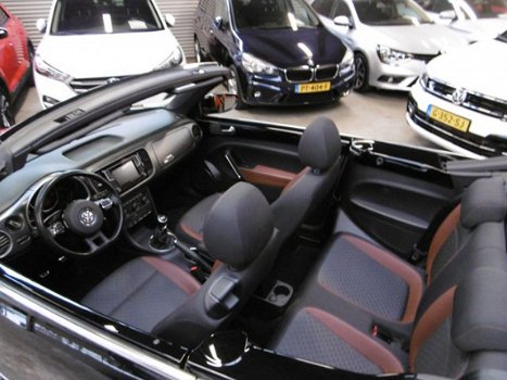 Volkswagen Beetle Cabriolet - 1.2 TSI Allstar Navi/18inch/stoelverw./camera - 1