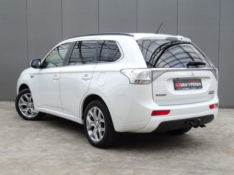 Mitsubishi Outlander - 2.0 PHEV Instyle * LEER * OPEN DAK * DEALER ONDERH - 1