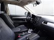 Mitsubishi Outlander - 2.0 PHEV Instyle * LEER * OPEN DAK * DEALER ONDERH - 1 - Thumbnail