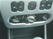 Dacia Sandero - 1.2 16v Aniversare - 1 - Thumbnail