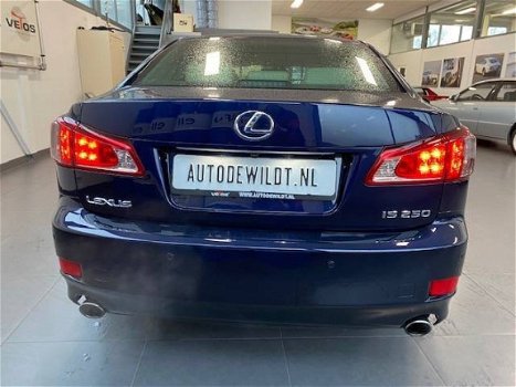 Lexus IS - 250 2.5 V6 LUXURY LINE A/T + 6 MND BOVAG - 1