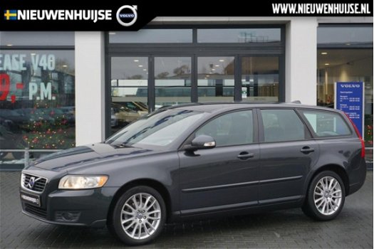 Volvo V50 - 2.0 145pk SPORT High Performance Audio/RTI/USB/AUX/Bluetooth - 1