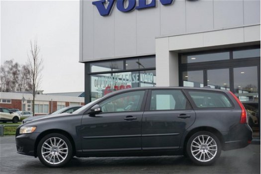 Volvo V50 - 2.0 145pk SPORT High Performance Audio/RTI/USB/AUX/Bluetooth - 1