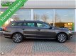 Volkswagen Passat Variant - 1.6 TDI Highline BlueMotion LEER-TREKHAAK-NAVI - 1 - Thumbnail