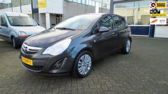 Opel Corsa - 1.2-16V Cosmo AUTOMAAT - 1