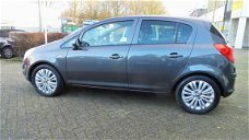 Opel Corsa - 1.2-16V Cosmo AUTOMAAT